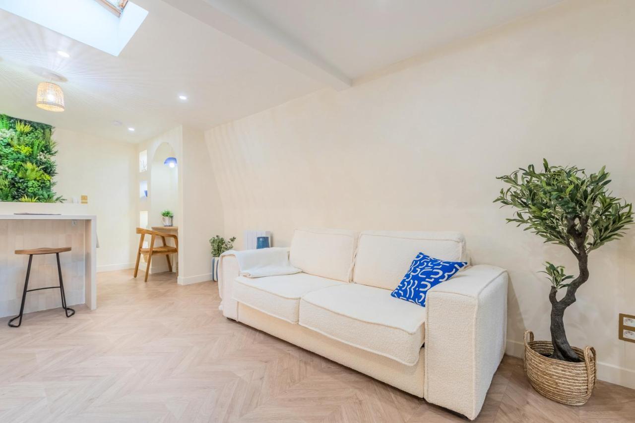 Studio Duplex Standing Centre - Lille Aux Bleuets المظهر الخارجي الصورة